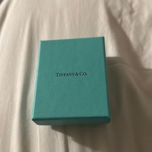 tiffany’s jewelry box